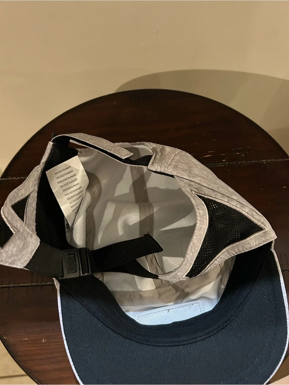 Dakine UPF 50+ Surf Cap Unisex Griffin Light Grey
